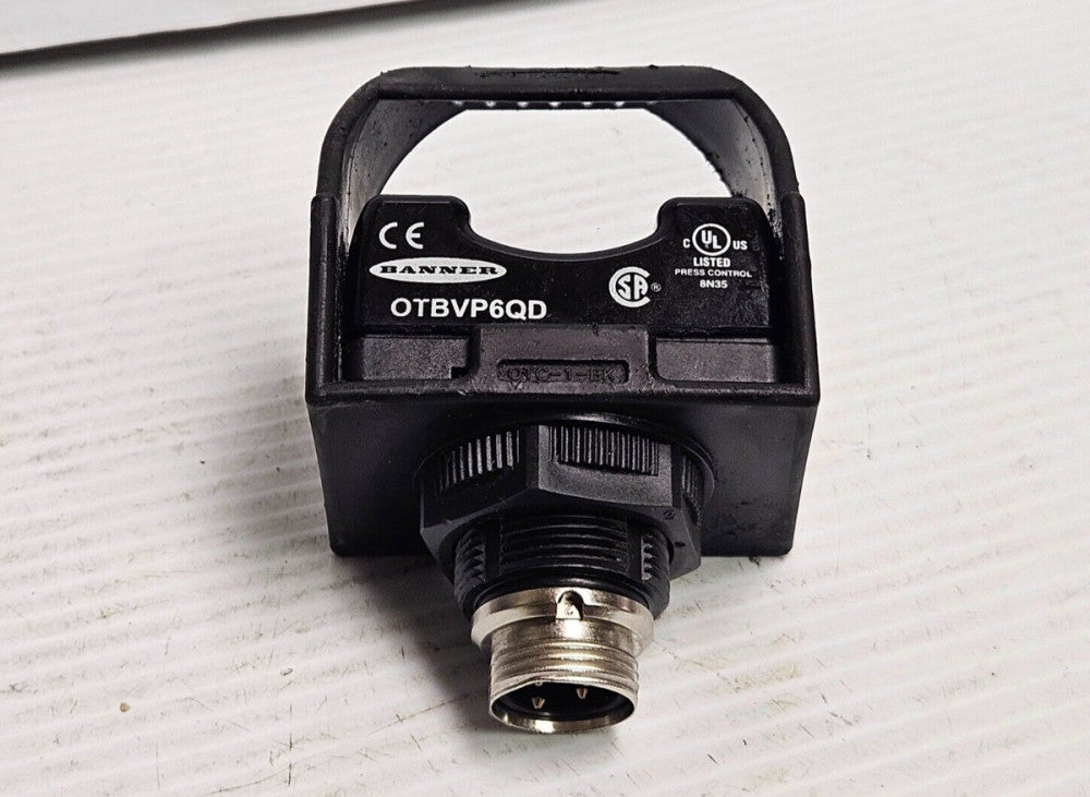 BANNER OPTICAL TOUCH BUTTON SENSOR OTBVP6QD - USED