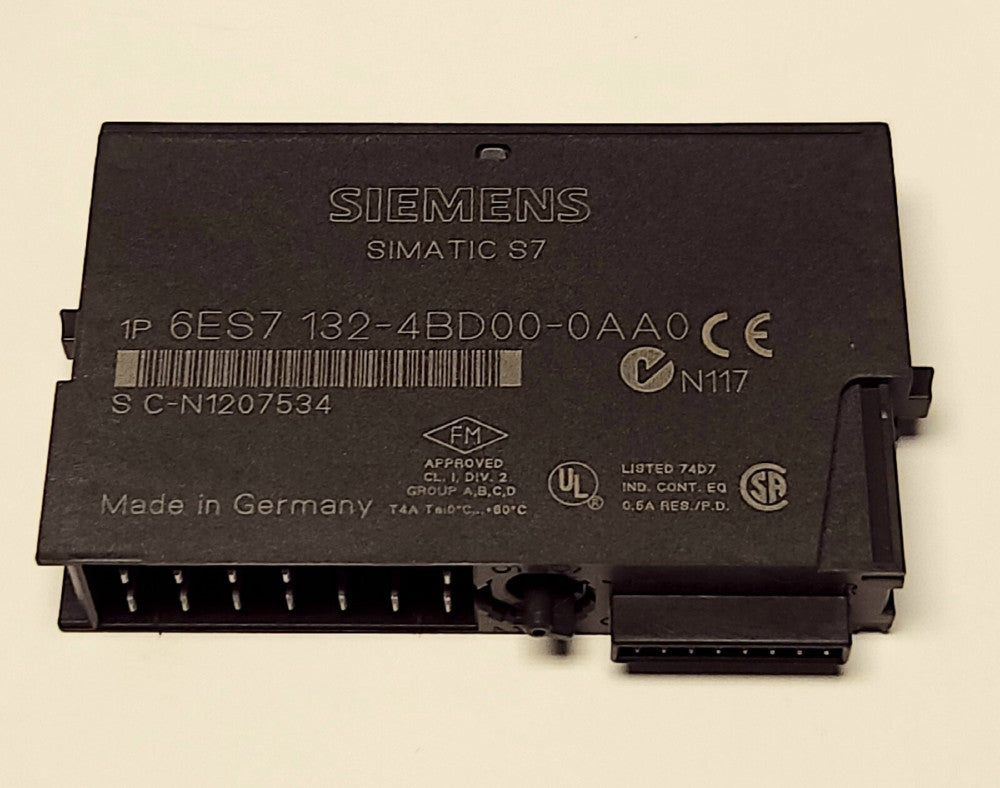 SIEMENS 6ES7 132 4BD00 0AA0 SIMATIC S7 DIGITAL OUTPUT Module