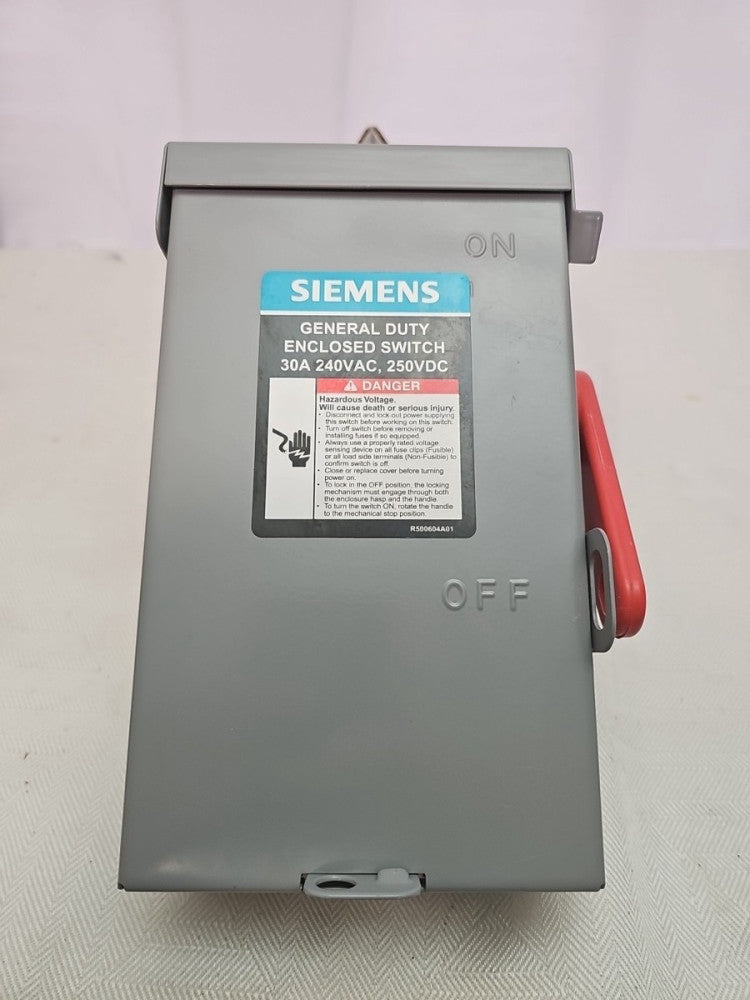 Siemens GF221NA General Duty Enclosed Safety Switch 30A 240VAC 250VDC NEW