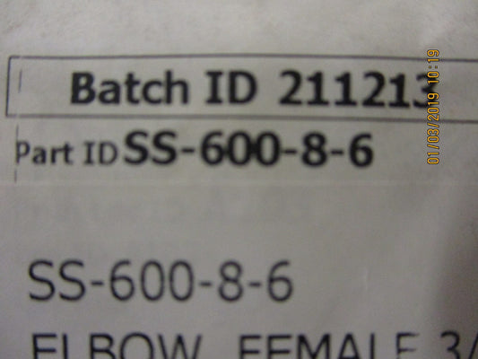 SS-600-8-6 Swagelok FEMALE ELBOW 3/8" OD TUBE 3/8" FNPT NNB BRAND NEW!