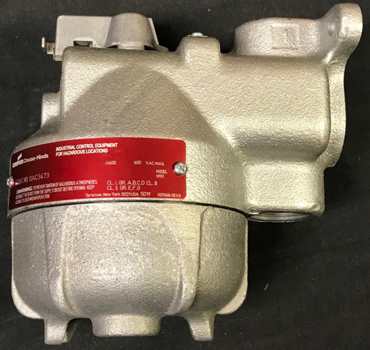 EATON COOPER CROUSE HINDS 0AC3473 Model M90 Nema A600 Selector Switch Hazardous 