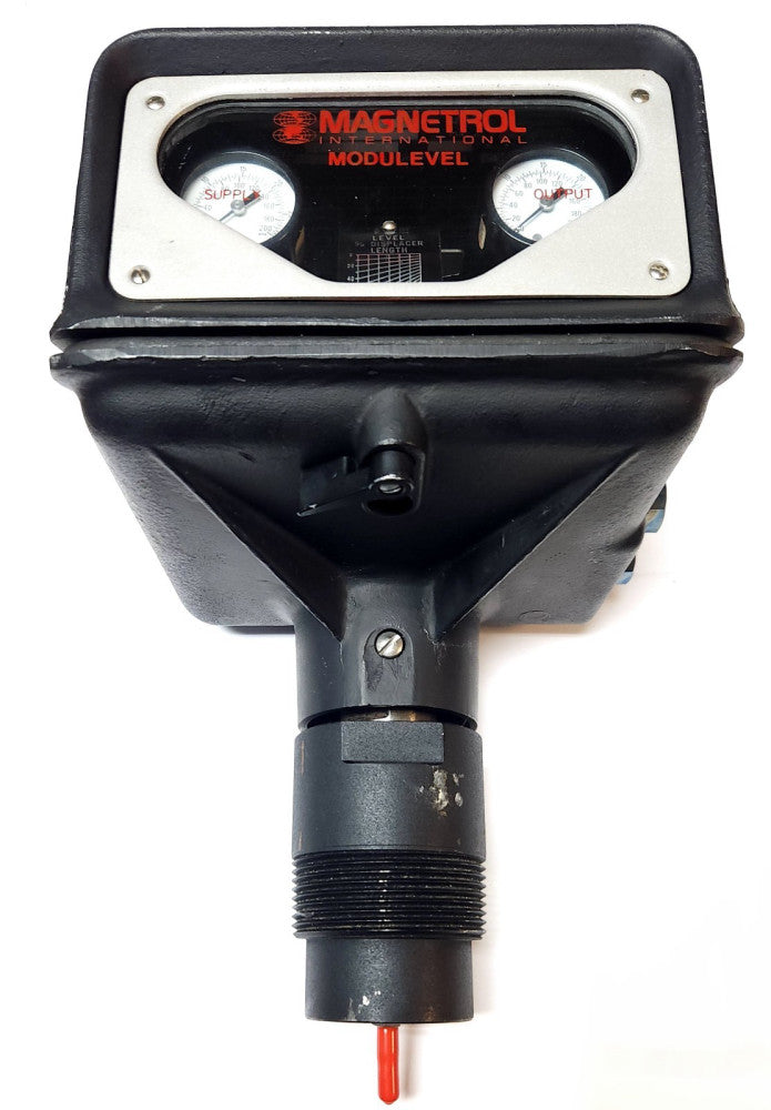 MAGNETROL MODEL APM 131L MODULEVEL Liquid Level Sensor 230 PSI 250 PSIG