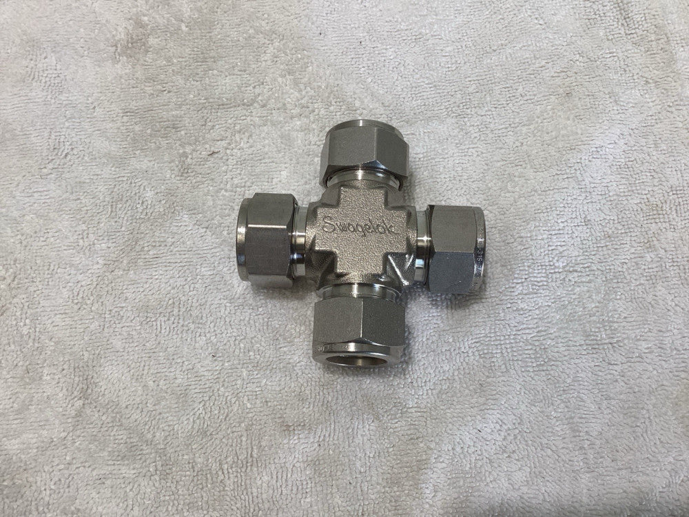 Swagelok Stainless Steel Union Cross Fitting 3/4" Tube OD