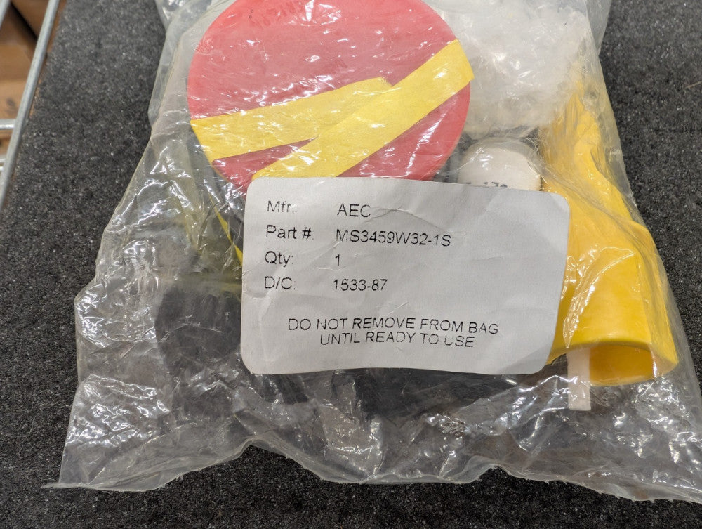New, Amphenol, MS3459W32-1S, Circular MIL Spec Connector