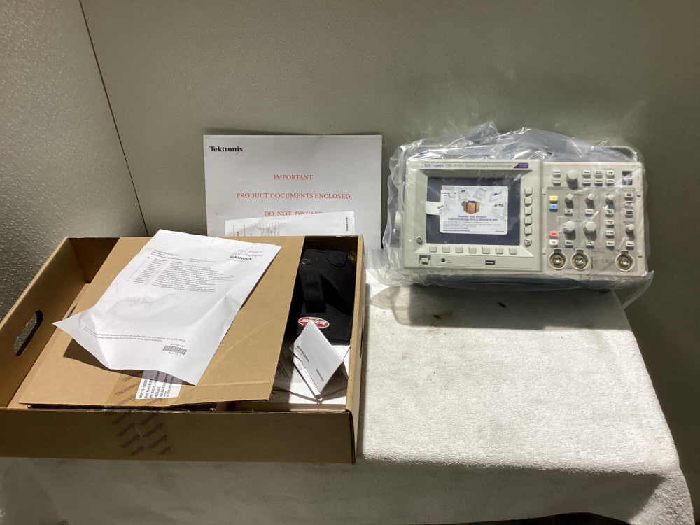 Tektronix TDS 3032C Oscilloscope. 300 MHz, 2.5 GS/s.