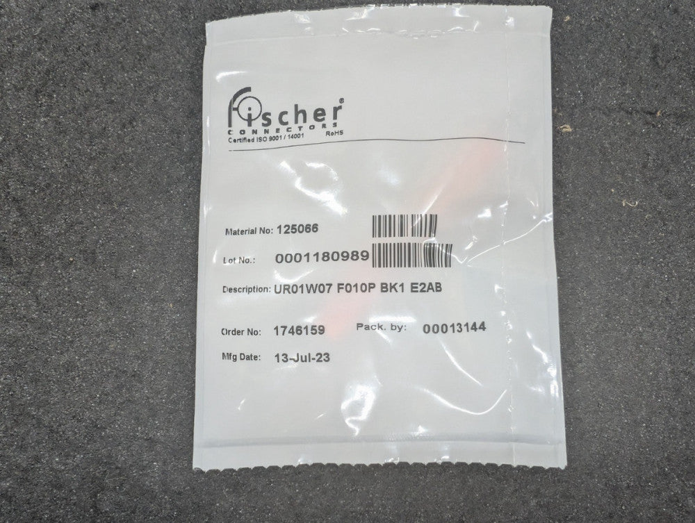 New, Fischer Connector, UR01W07F010PBK1E2AB, ULTIMATE Panel Rear Mounted Recept.