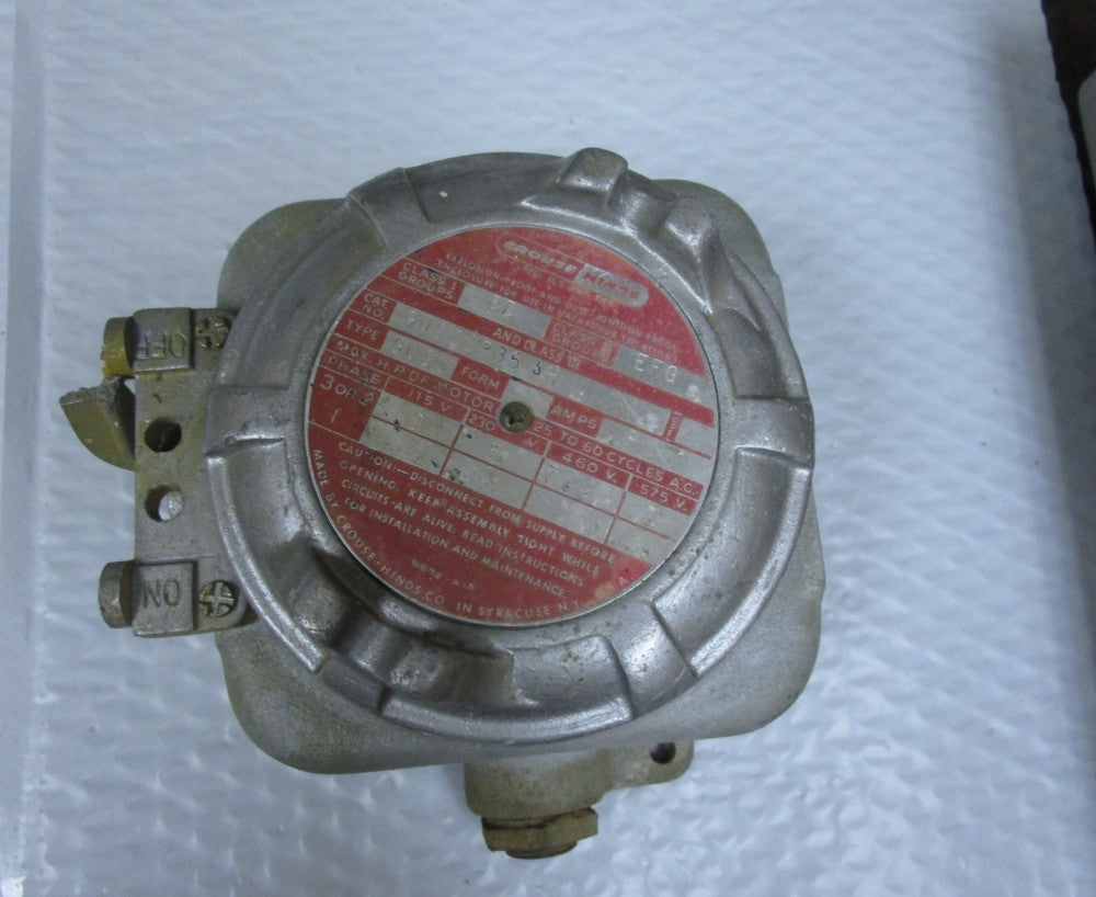 CROUSE HINDS GUSC2335AH EXPLOSION/IGNITION PROOF SNAP SWITCH (broken handle)