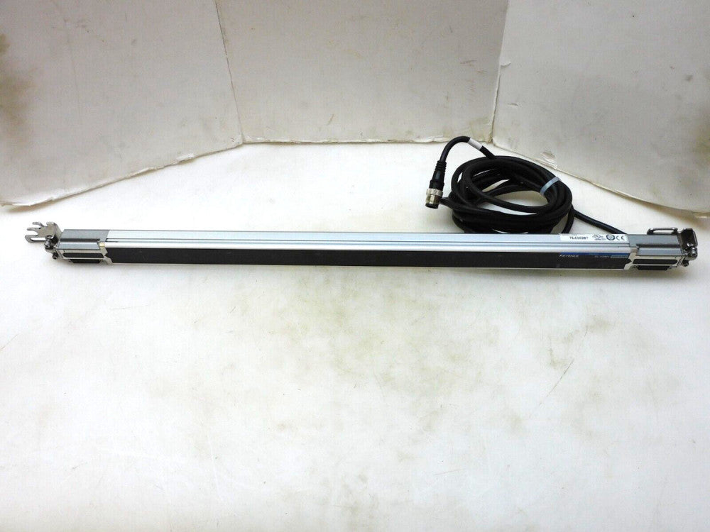 KEYENCE SL-V28H-R SAFETY LIGHT CURTAIN RECEIVER W/ CONNECTOR PLUG