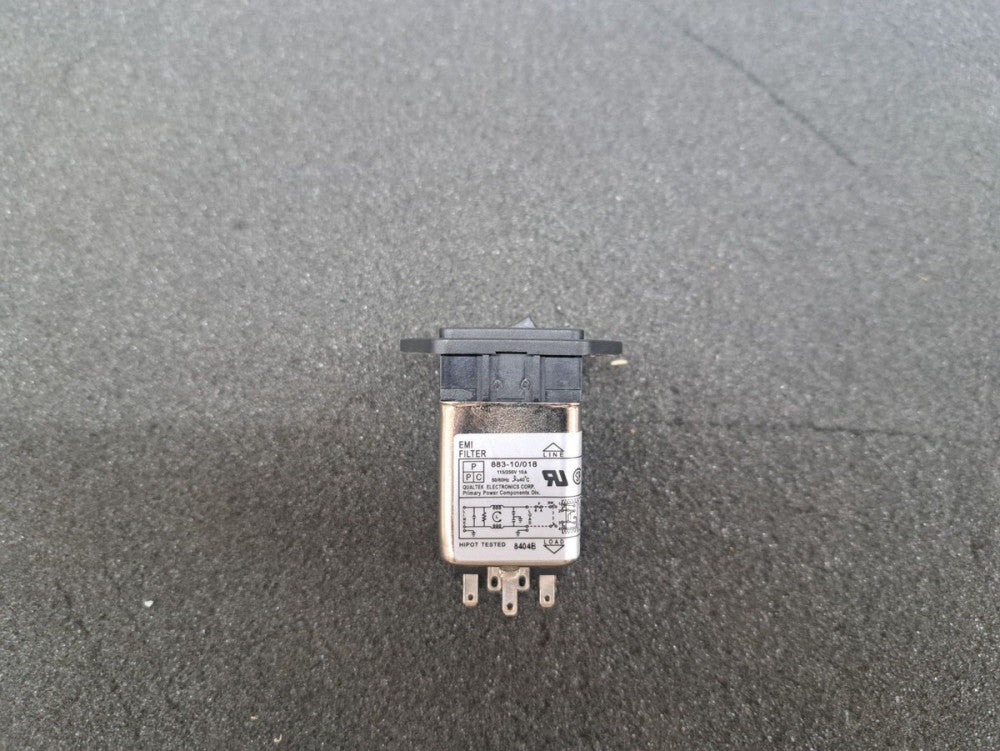 New, Qualtek, 883-10/018, PWR ENT MOD RCPT IEC320-C14 PNL