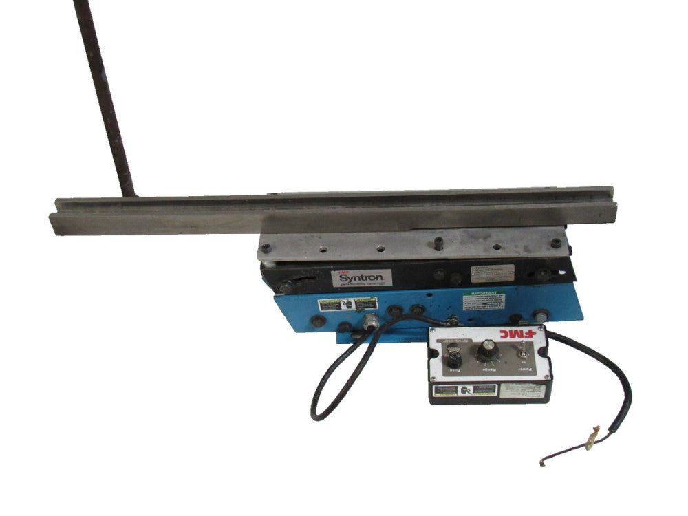 Syntron LD-3 Magnetic Slide Feeder 115V 30"L W/ Controller CSCR-1B-1