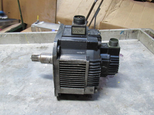 YASKAWA SGMD-22AWA-YR13 2200W 2000 R/MIN AC SERVO MOTOR W/ UTMAE-B12BE5W ENCODER
