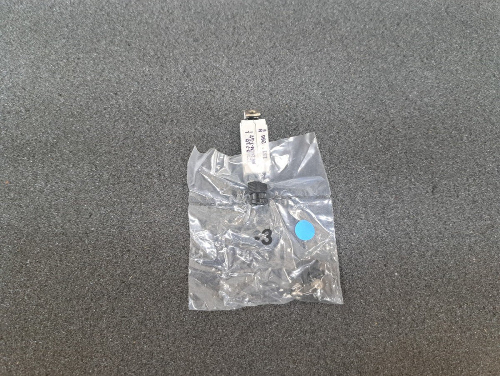 New, Klixon, 7274-2-7.5, 7.5 AMP CIRCUIT BREAKER