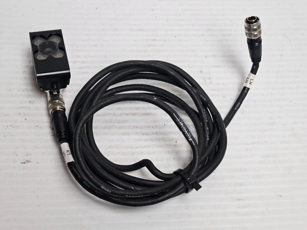KEYENCE VISION CAMERA SENSOR IV-HG300CA - USED