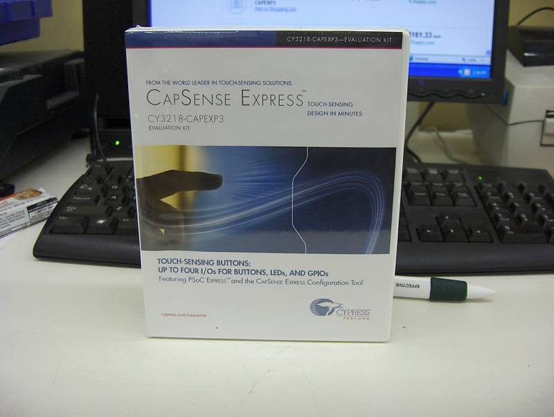 Cypress CapSense Express CY3218-CAPEXP3 Evaluation Kit. Brand New!