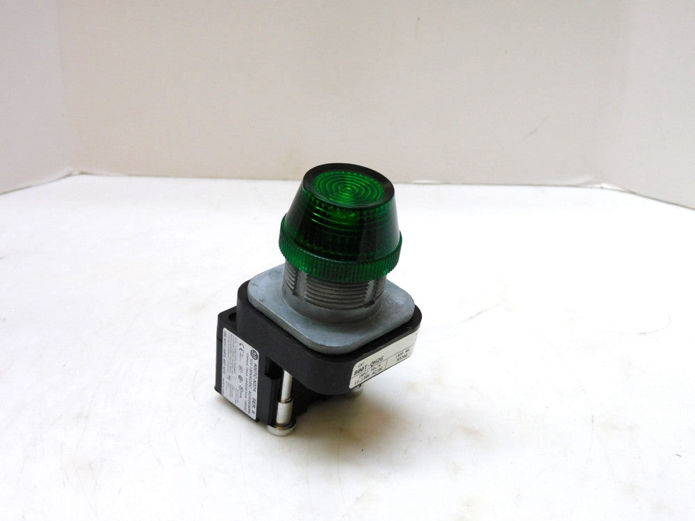 Allen Bradley 800T-QH2G Pilot Light GREEN W/ 800TC-N374