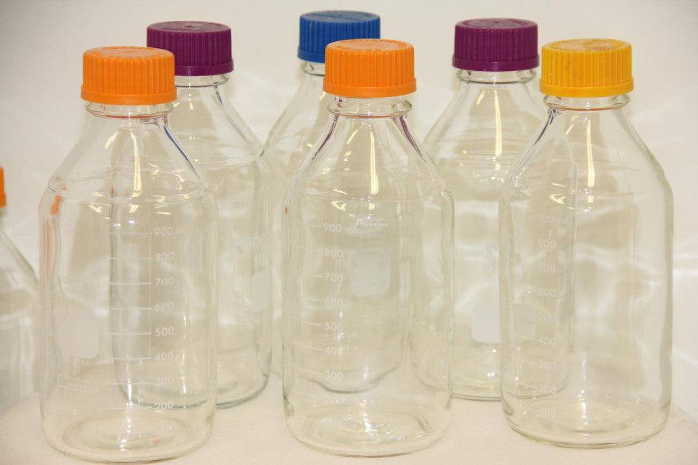 Lot of 6 1L Media Storage Bottles + Screw Caps VARIOUS Pyrex VWR Durant Waters