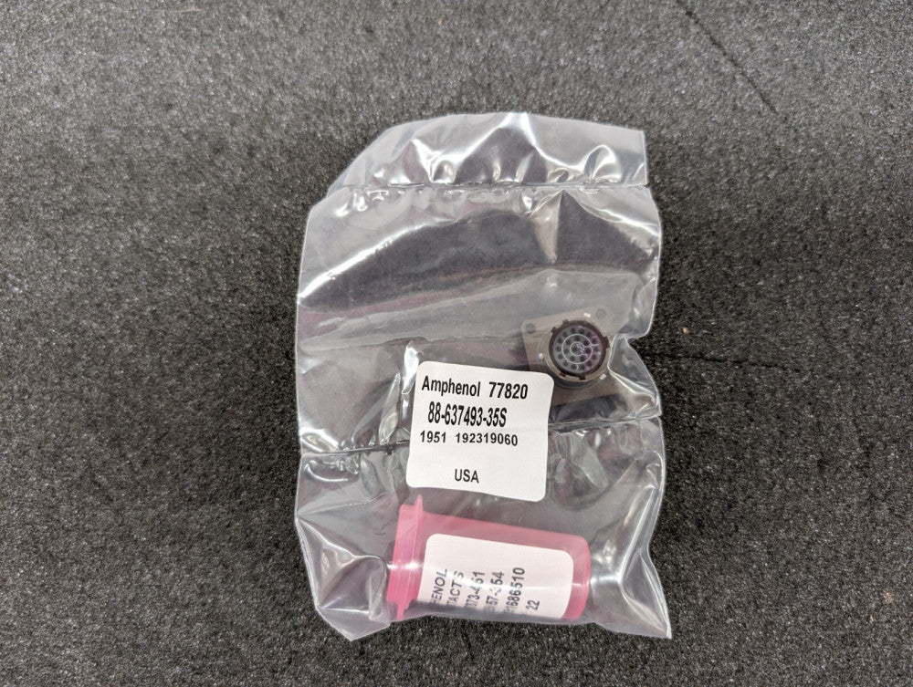 New, Amphenol, 88-637493-35S, Circular MIL Spec Connector GREEN CAD SOCKET