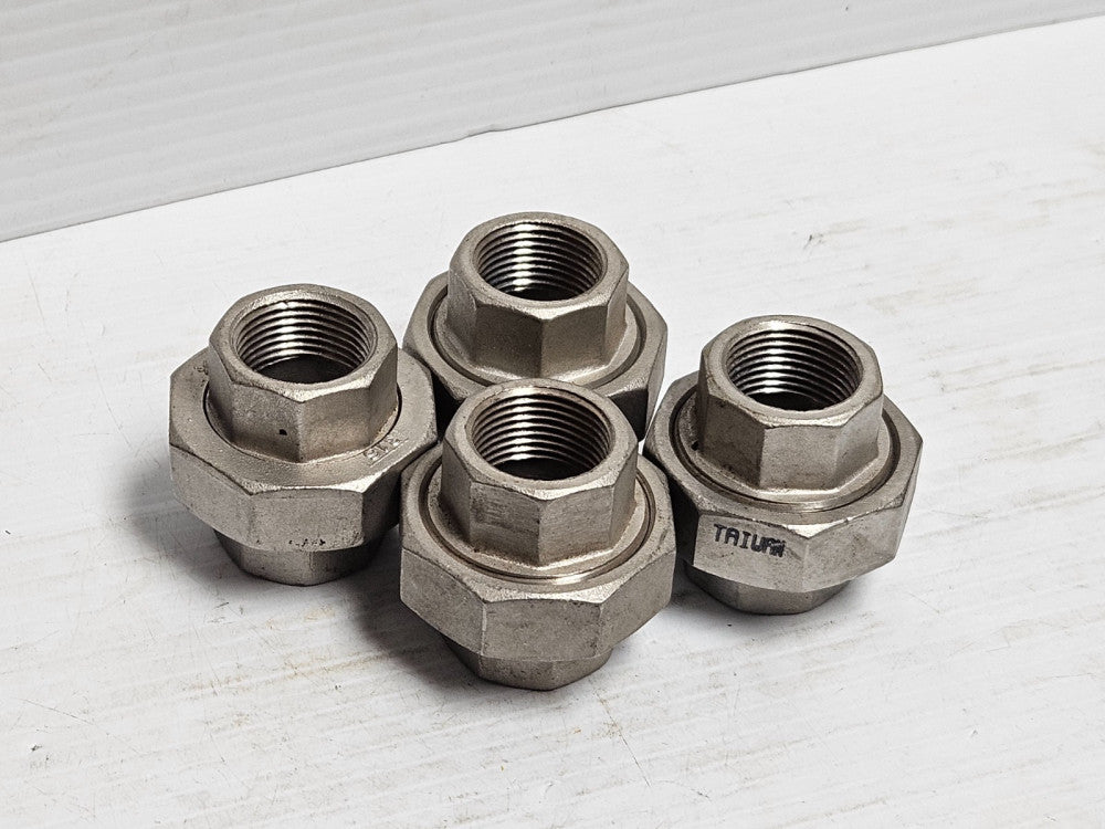 NEW LOT OF 4 NO NAME 316 S/S STAINLESS STRAIGHT UNION 150 3/4"