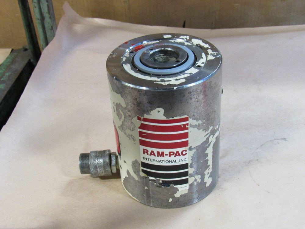 DUFF NORTON RAM-PAC HYDRAULIC CYLINDER JACK RC-30-CH-7-A 30 TON 8300PSI