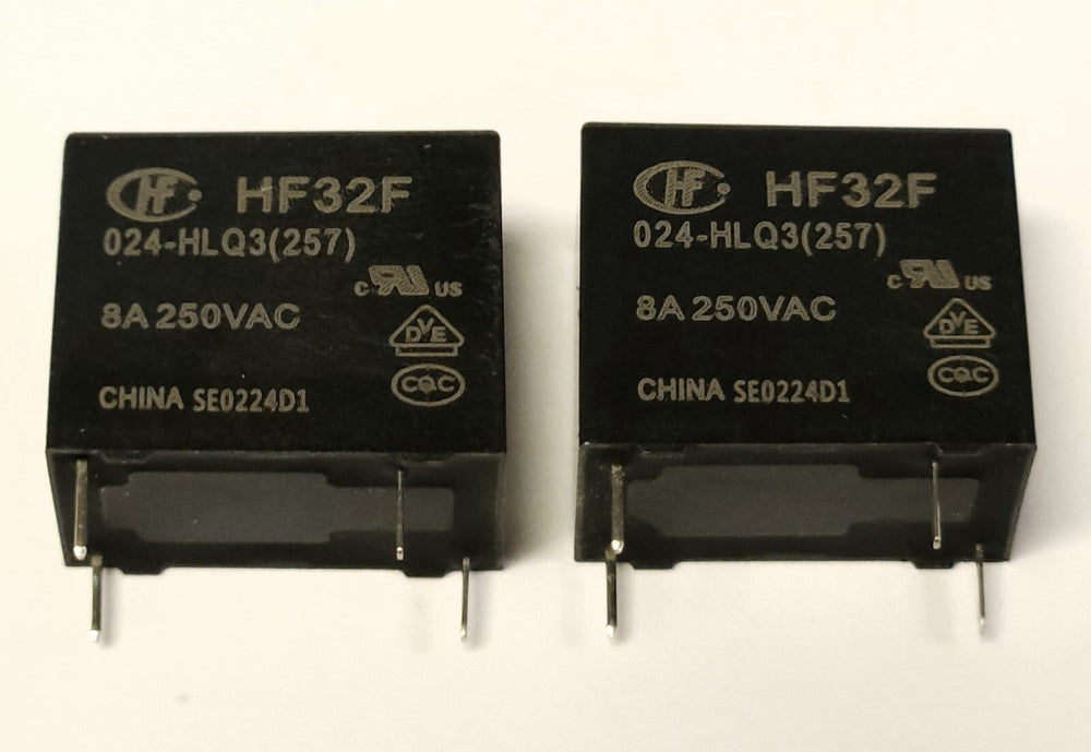 LOT OF 2 HONGFA HF32F 024 HLQ3 8 AMP 250 VAC SEO224D1 4 Pin Relay 45274010608