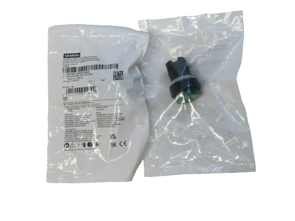 Siemens 3SU1001-0BB40-0AA0 Illuminted Push Button , Green (New - lot of 2)