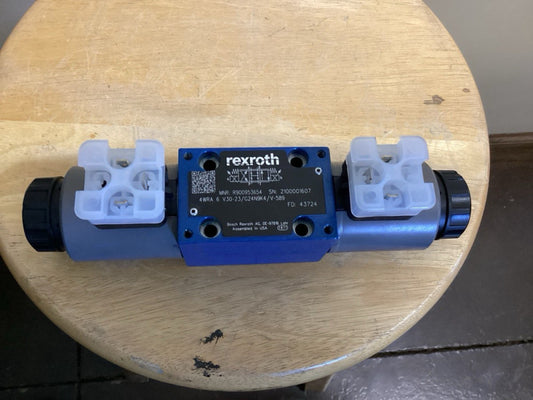 R900953654 Bosch Rexroth Hydraulic Proportional Directional Control Valve