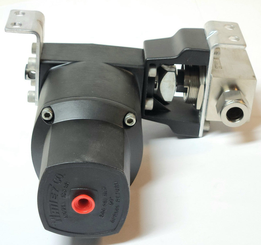 WHITEY 133-SR Actuator Assembly with SS 45S8 133 NC Valve 200 PSI 90° SPRING