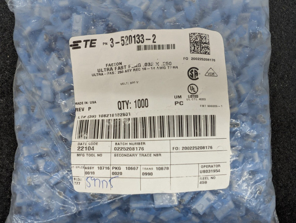 New, AMP/Tyco, 3-520133-2, CONN QC RCPT 14-16AWG 0.250 - Lot of 500pcs