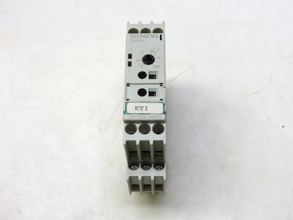 SIEMENS 3RP1505-1AW30 SAFETY RELAY