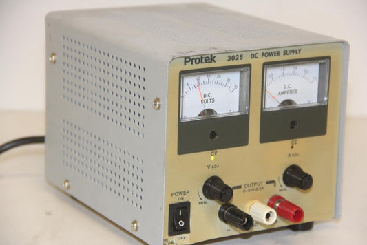 PROTEK 3025 0-30VDC 0-2.5A DC Power Supply