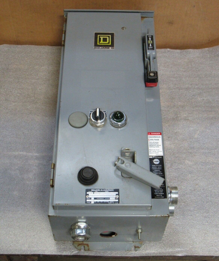 SQUARE D MOTOR STARTER COMBO 8538 SCA24 SER C 30 A AMP 120V COIL SIZE SZ 1