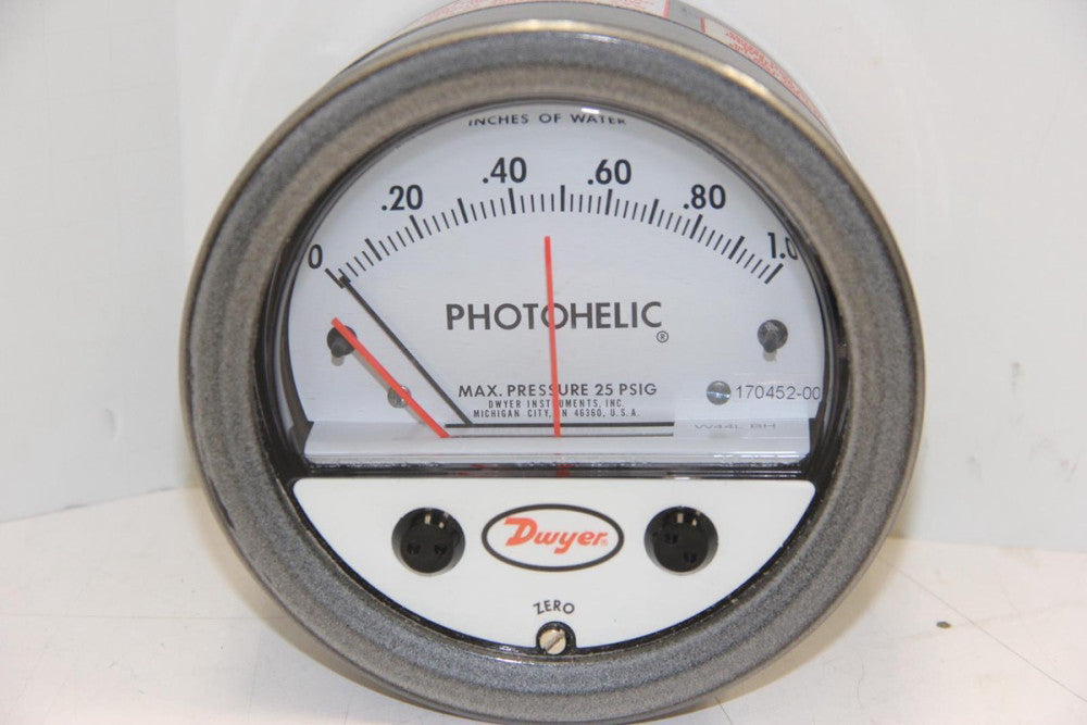 DWYER 170452-00 Photohelic 25PSIG Water Pressure Gauge "Make An Offer"