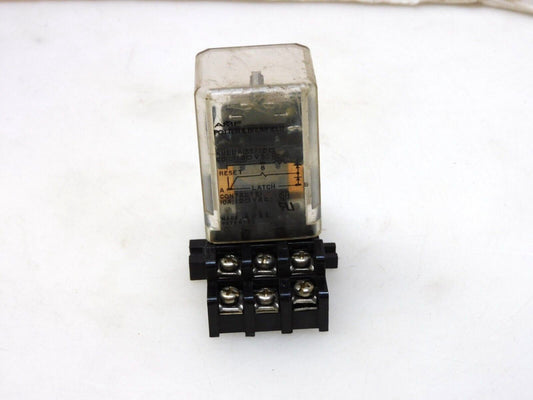 AMF POTTER & BRUMFIELD KUL11A15S RELAY 120V 60Hz 10A W/ BASE RS-11-SQ 10A 300V