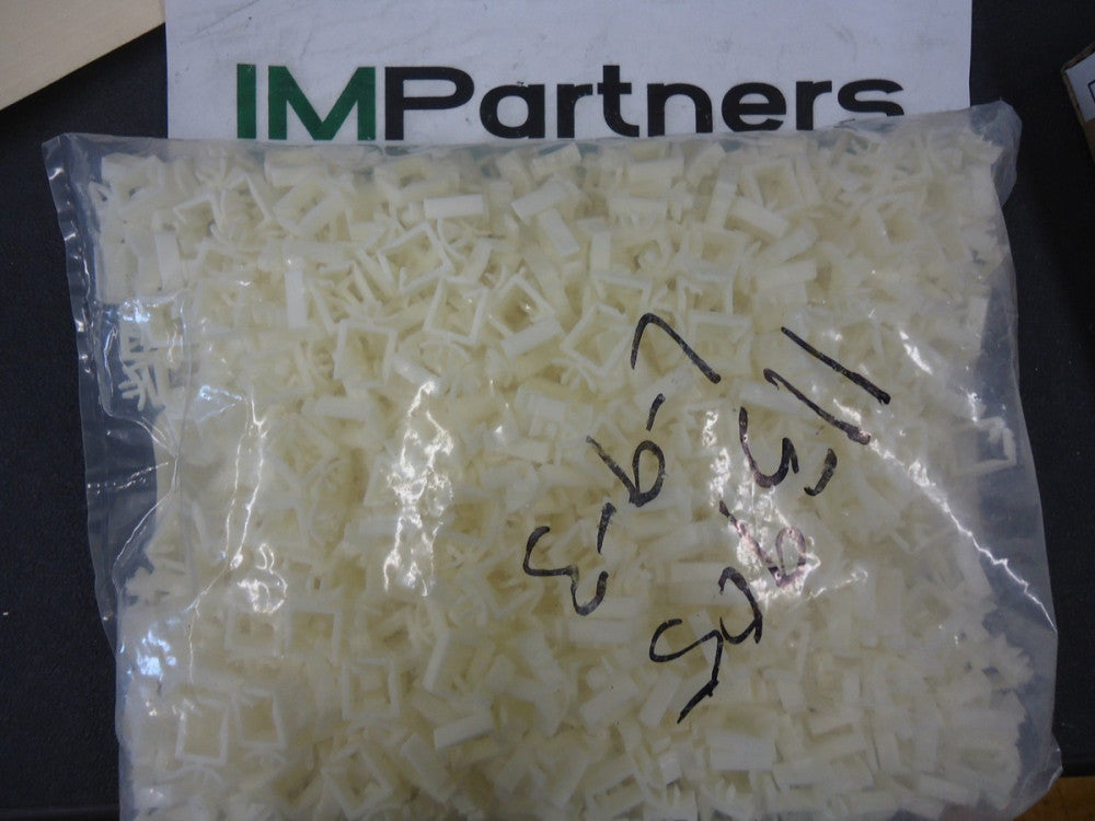 LWS-2-19, Richco, WIRE SADDLE LOCKING FR .71, BRAND NEW! 1000 PIECES
