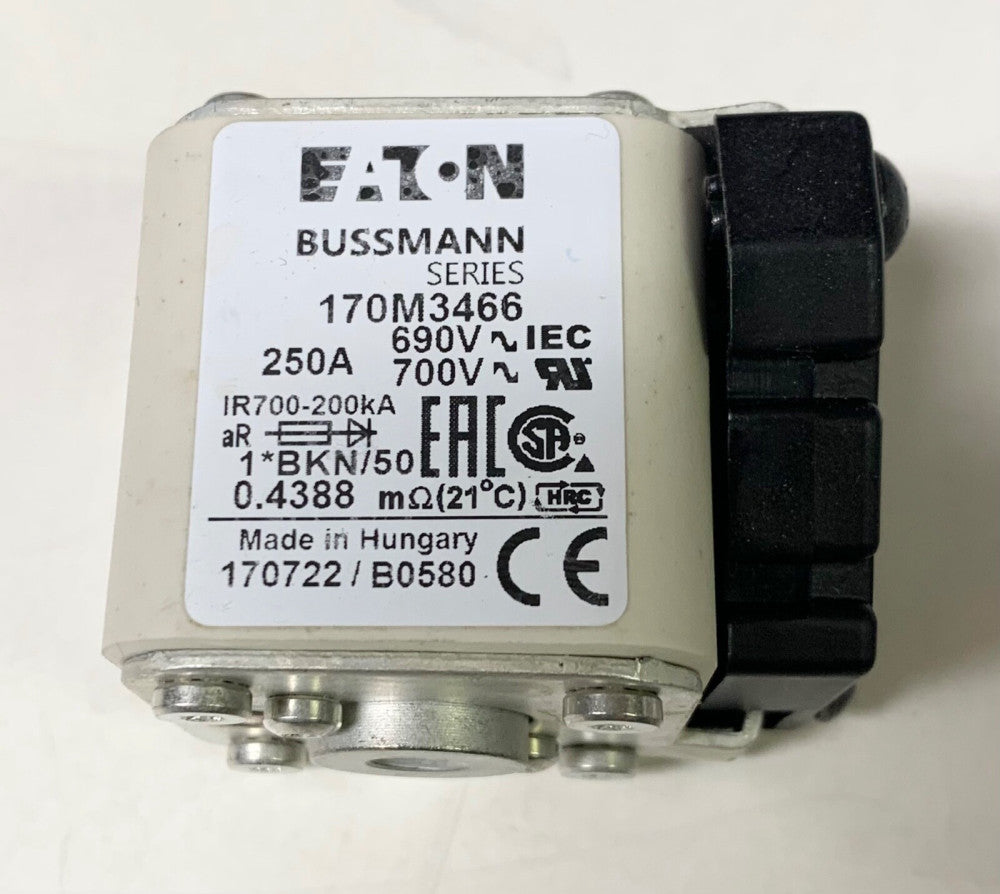 EATON BUSSMANN 170M3466 250 AMP 690 VAC Fuse IR700 200KA 1*B KN150 