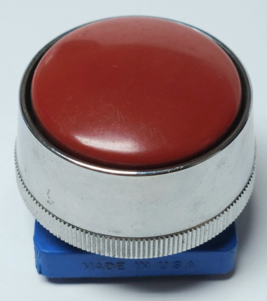 IDEC IZUMI 41 10650 Jumbo Red Pushbutton Switch Operator Momentary NO CONTACT BL