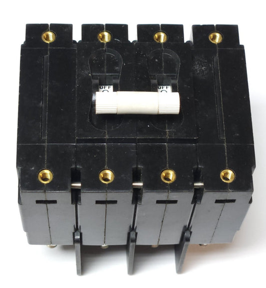CARLINGSWITCH CB4 X0 00 811 11A C 4 Pole 50 AMP FLA 277 VAC 24 VDC Circuit Break