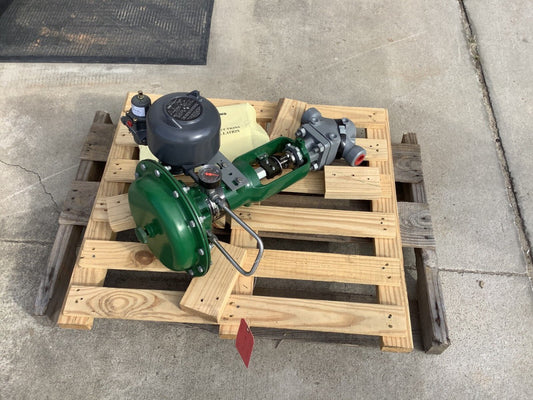 Fisher Control Type 667 Size 30 Actuator 1" Valve
