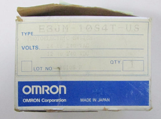 OMRON Photoelectric Transmitter Receiver Switch 12-24 VDC E3JM 10S4T US