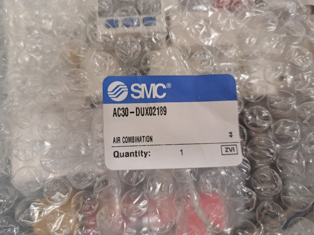 New, SMC, AC30-DUX02189, Air filter, Regulator, and Lubricator Unit