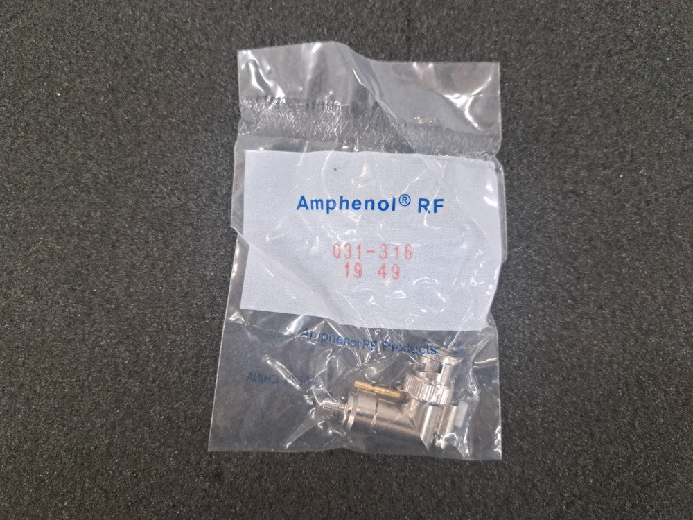 New, Amphenol, 031-316, CONN BNC PLUG R/A 50 OHM CRIMP
