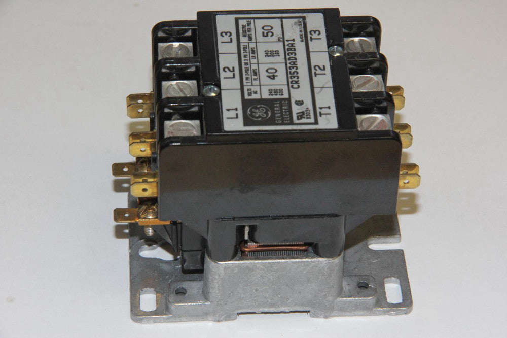 GENERAL ELECTRIC CR353AD3BA1 3-Pole 40A Contactor