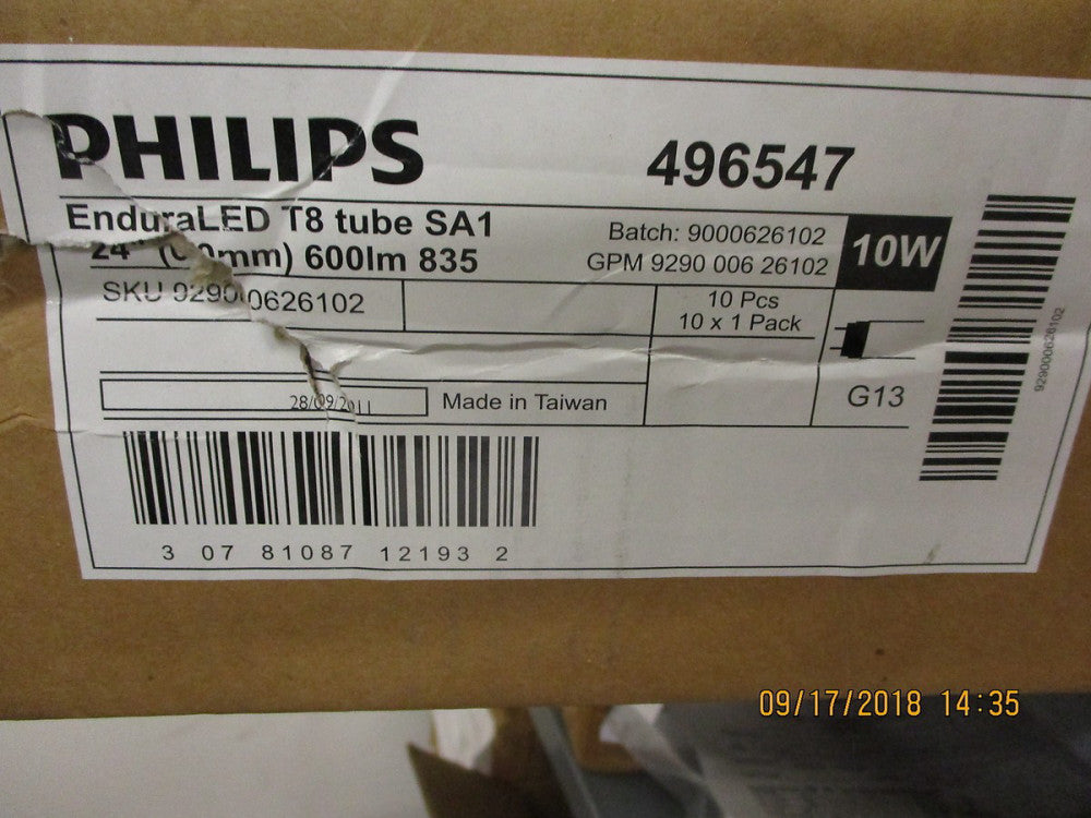 496547 Philips 10 watt Endura LED T8 24in 835 lamp  BRAND NEW! LOT OF 10