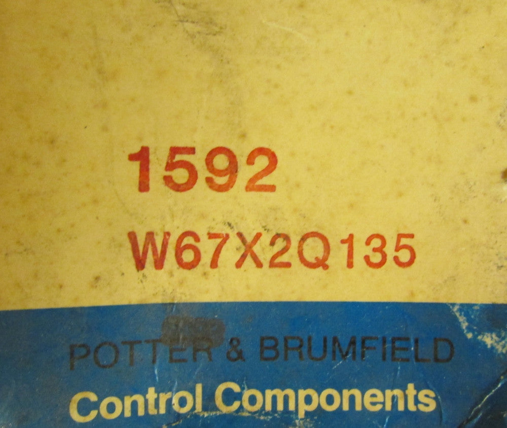 P&B POTTER BRUMFIELD 1592 W67X2Q135 277 VAC 5 Amp Circuit Breaker W67X2Q1-3-5