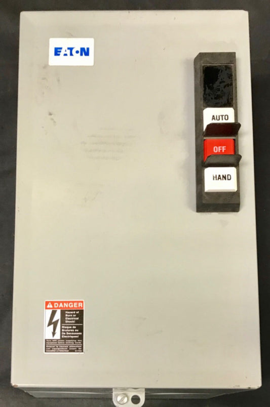 EATON CUTLER HAMMER ECL03C1A4A 30AMP 4Pole 110 120VAC CN35DN4 Lighting Contactor