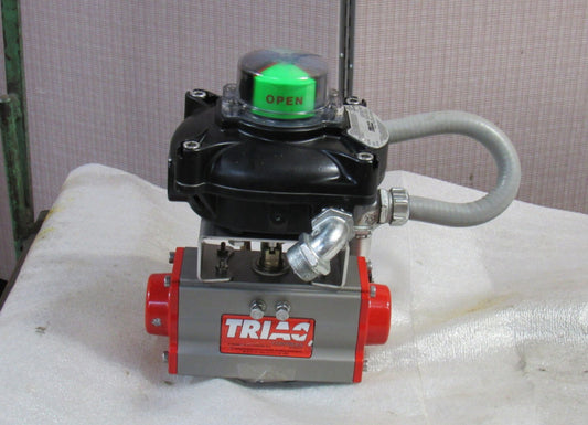 TRIAC ACTUATOR F88TX0502R2SBB W/ LIMIT SWITCH EX10A2SBKN - USED