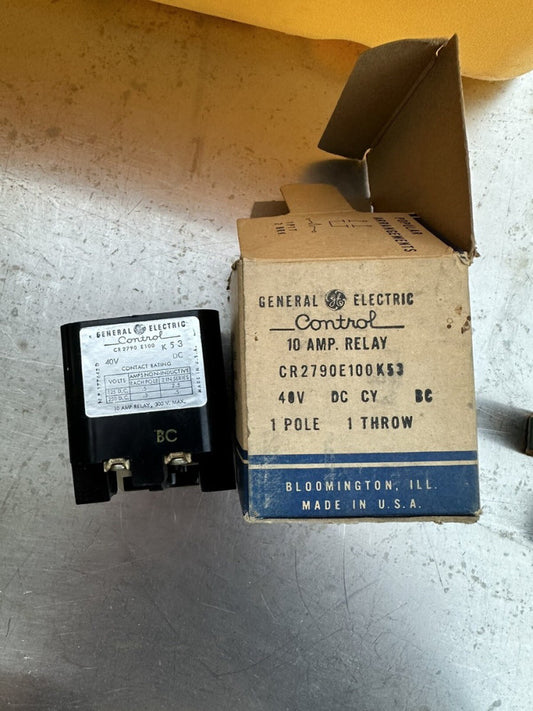 GE General Electric CR2790E100K53 10 AMP RELAY - 40V Unused