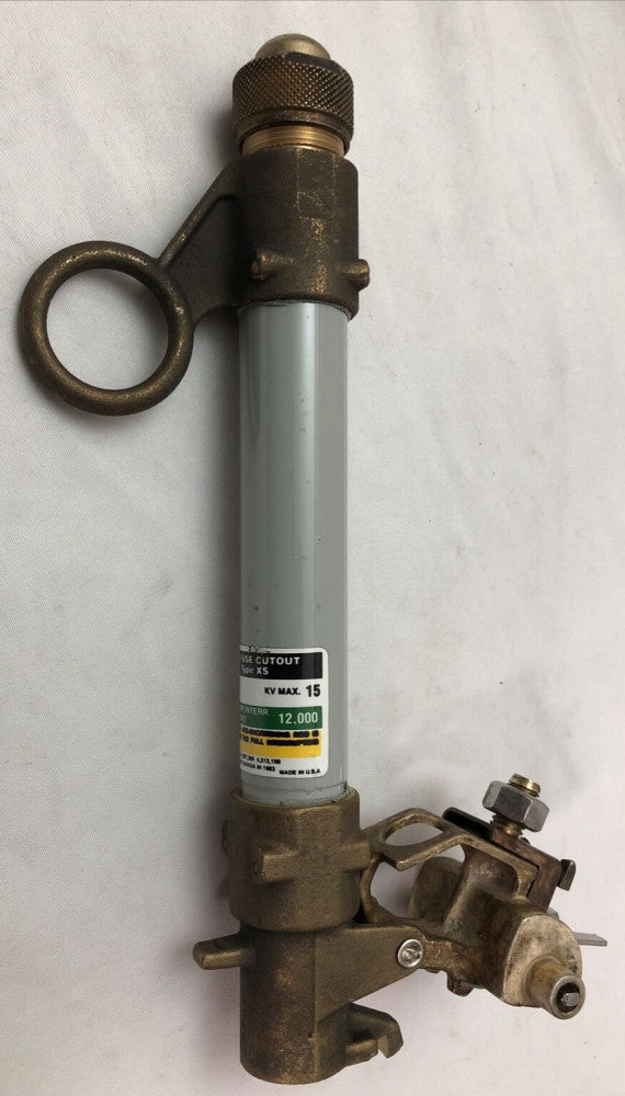 S & C FUSE CUTOUT TYPE XS KV NOM. 14.4 KV MAX 15 REPLACEMENT TUBE