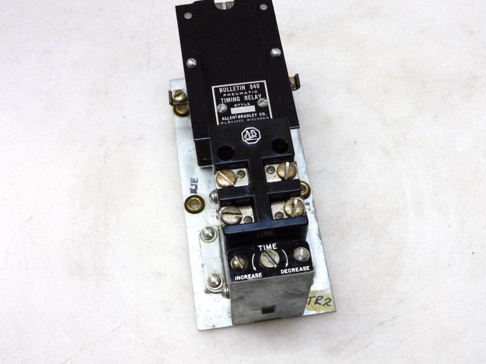 ALLEN BRADLEY BULLETIN 849 PNEUMATIC TIMING RELAY STYLE A 110V COIL