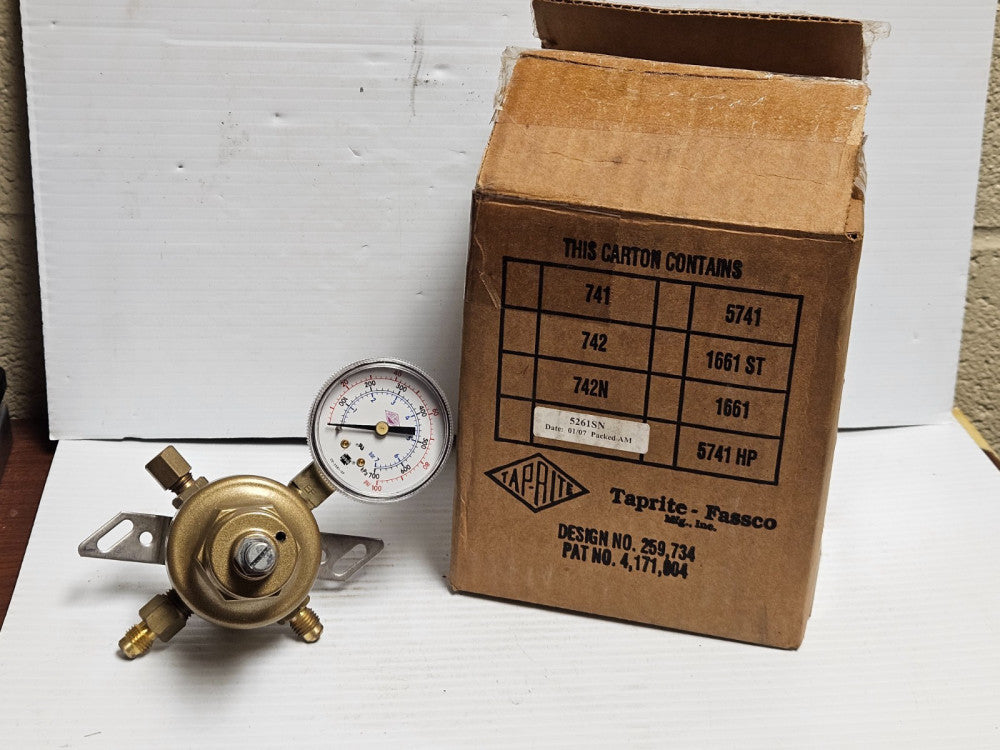 TAPRITE 5261SN CO2 REGULATOR **MISSING HOSE & FITTINGS** NIB